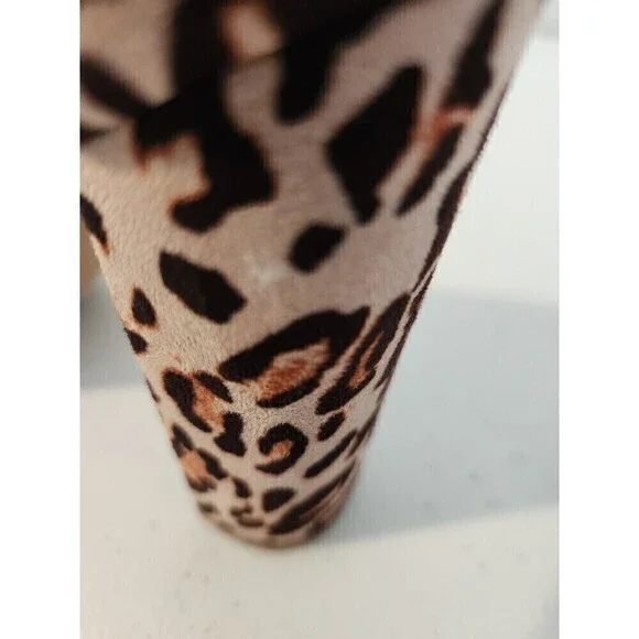 LULUS - LEOPARD Faux Suede ANKLE STRAP Open-Toe HEELS sz 7.5 see pic for wear - Picture 6 of 9